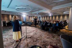 Prelegent podczas wystąpienia na konferencji Stop Suszy! Start Retencji! w Gdańsku
